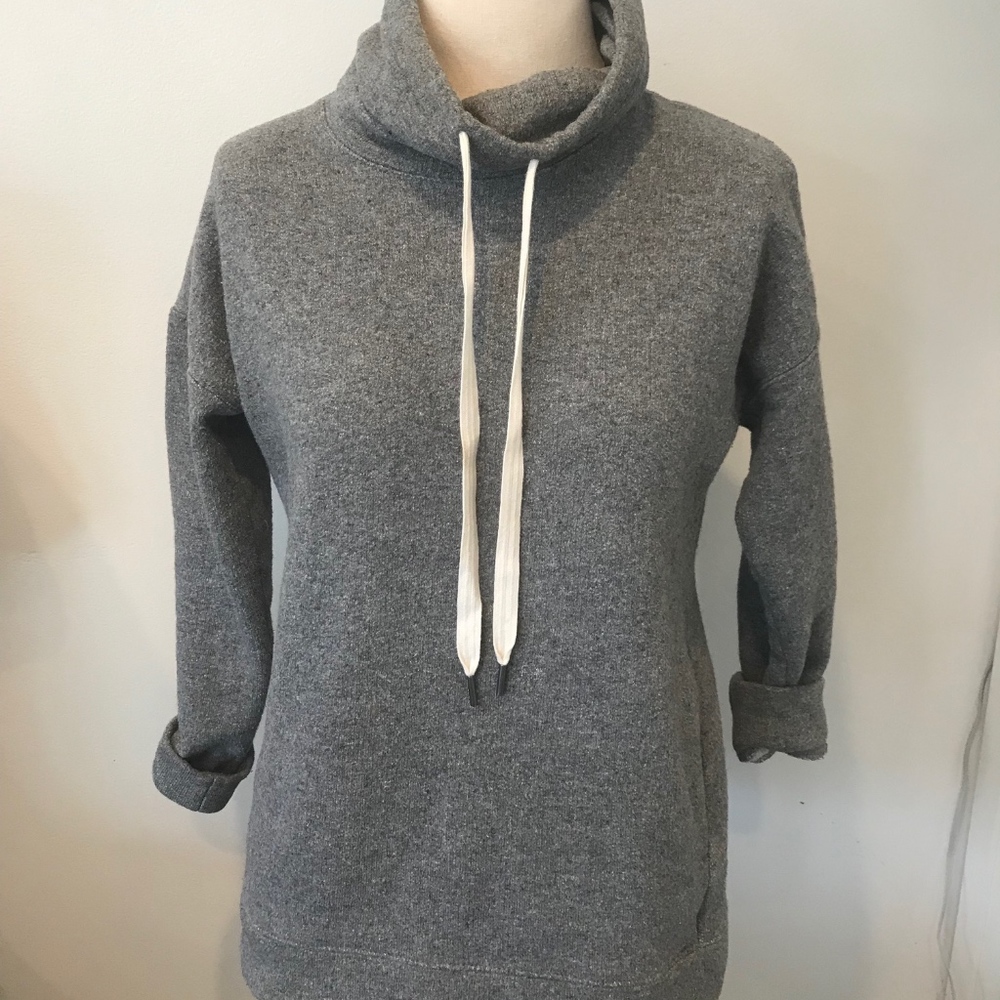 COWLNECK SWEATSHIRT